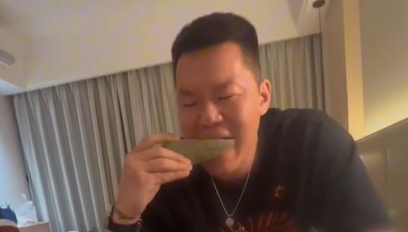 视频看吃瓜,吃瓜群众的欢乐时光